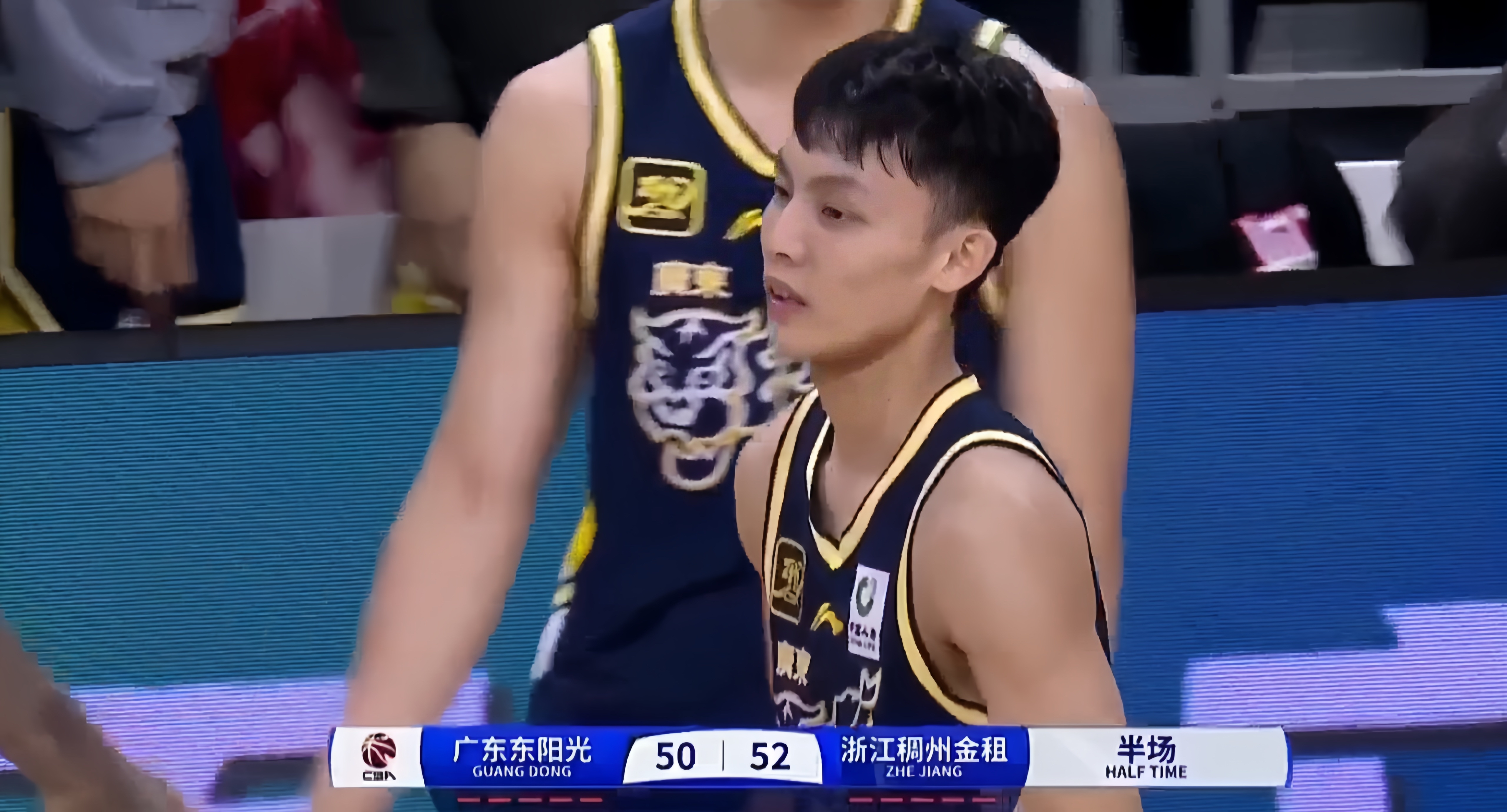 浙江男篮奋力一搏，惜败心有不甘